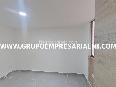 Apartamento de 3 alcobas en venta en Valerias, Bello, 68 m² · foto 5 de 20