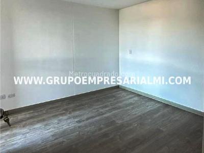 Apartamento de 3 alcobas en venta en Las Lomitas, Sabaneta, 76 m² · foto 6 de 19