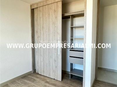 Apartamento de 3 alcobas en venta en Las Lomitas, Sabaneta, 76 m² · foto 10 de 19