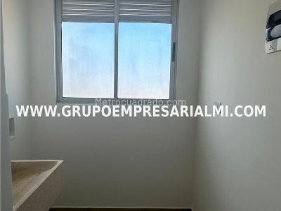 Apartamento de 3 alcobas en venta en Las Lomitas, Sabaneta, 76 m² · foto 13 de 19