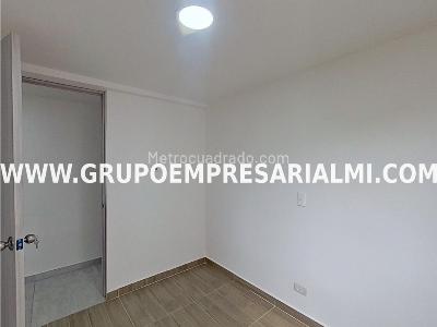 Apartamento de 3 alcobas en venta en La Doctora, Sabaneta, 58 m² · foto 11 de 20