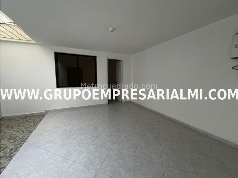 Spacious 2BR House in Conquistadores - 5