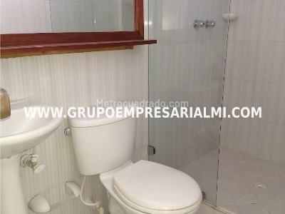 Casa de 2 alcobas en venta en Conquistadores, Medellín, 134 m² · foto 7 de 10