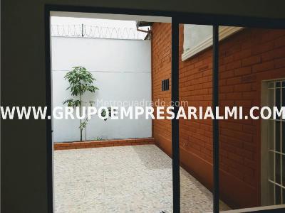 Casa de 2 alcobas en venta en Conquistadores, Medellín, 134 m² · foto 9 de 10