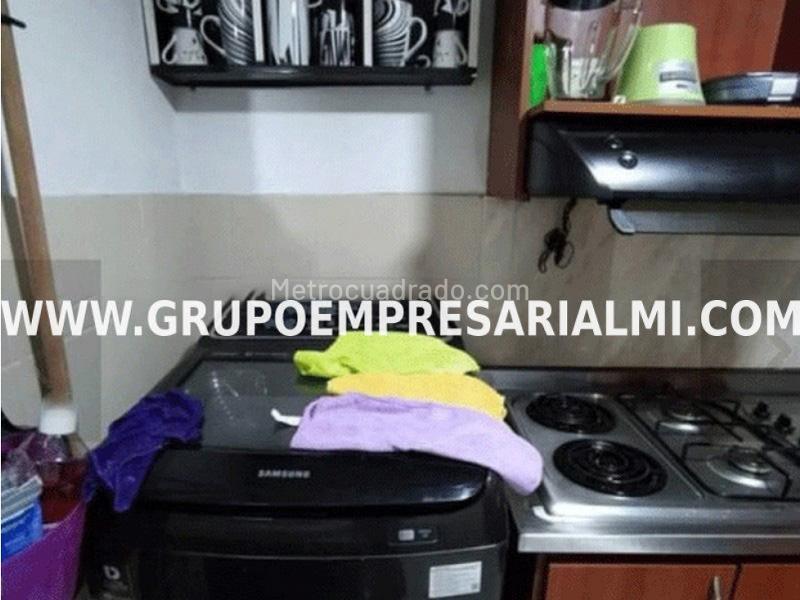 Apartamento en Arriendo de 3 Alcobas en Calasanz, Piso 12 - 5