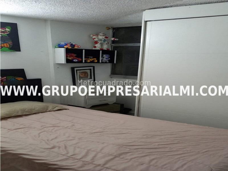 Apartamento en Arriendo de 3 Alcobas en Calasanz, Piso 12 - 9
