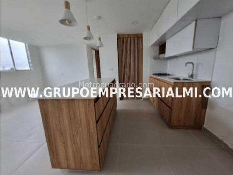 Apartamento en Arriendo, Fontibon, Rionegro - 2