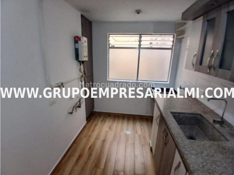 Apartamento Acogedor de 3 Alcobas en Calasanz (Parte Alta) - 4