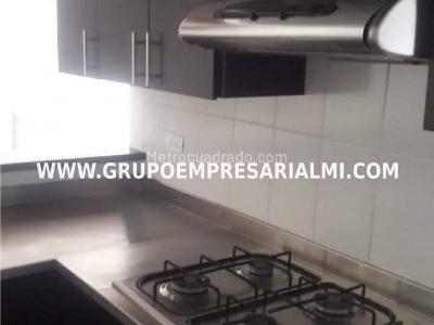 Apartamento en venta en Calasanz, Medellín · foto 10 de 18
