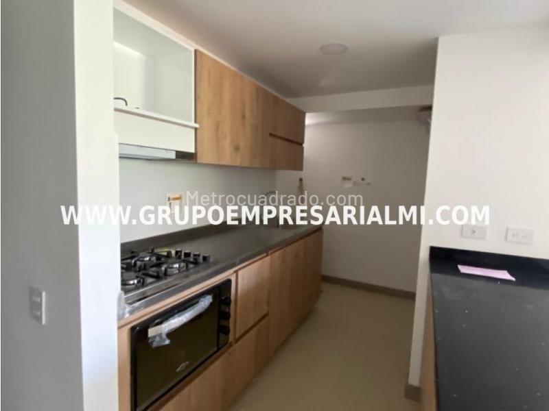 3BR Apartment in Niquia (53 m²) - 2