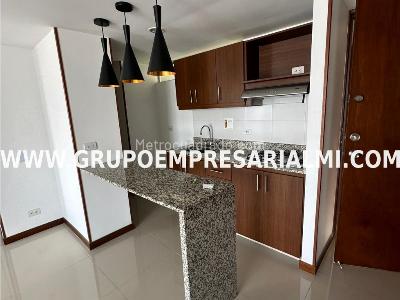 Apartamento en venta en El Poblado, Medellín · foto 3 de 19