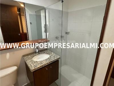 Apartamento en venta en El Poblado, Medellín · foto 13 de 19