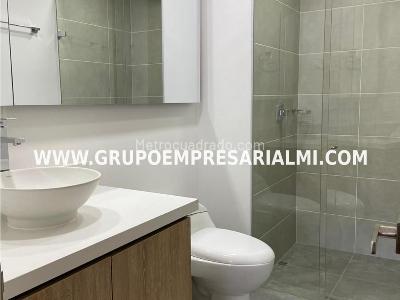 Apartamento en arriendo en El Poblado, Medellín · foto 15 de 18