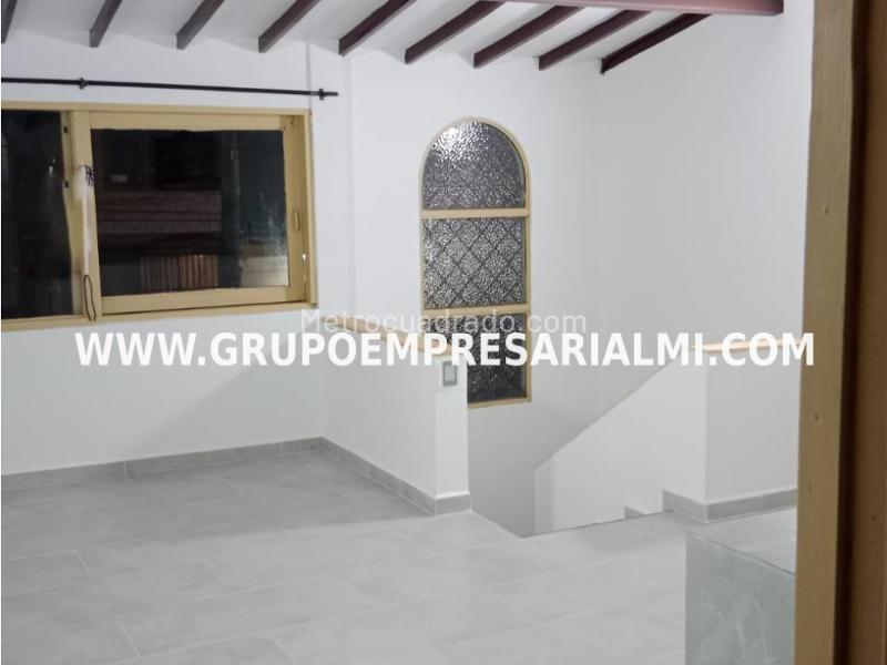 Casa Encantadora de 3 Alcobas en La Castellana - 3