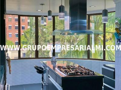 Apartamento de 4 alcobas en venta en El Poblado, Medellín, 430 m² · foto 4 de 20