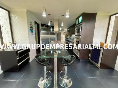 Apartamento de 4 alcobas en venta en El Poblado, Medellín, 430 m² · foto 5 de 20