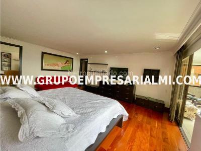 Apartamento de 4 alcobas en venta en El Poblado, Medellín, 430 m² · foto 18 de 20