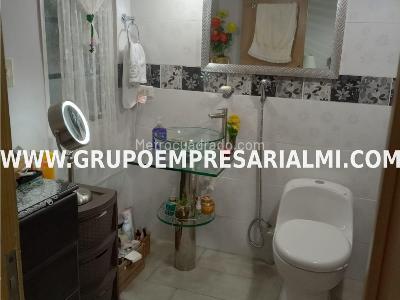 Casa de 2 alcobas en venta en Cabañitas, Bello, 87 m² · foto 7 de 7