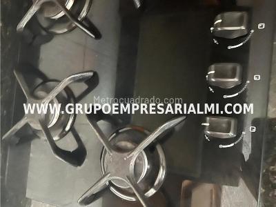 Apartamento de 2 alcobas en venta en Los Alcazares, Sabaneta, 59 m² · foto 3 de 9