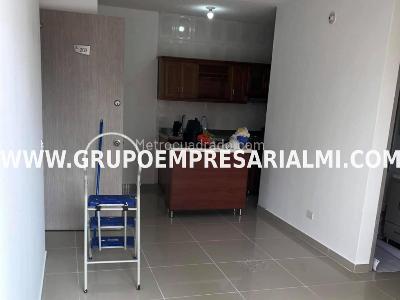 Apartamento de 2 alcobas en venta en Los Alcazares, Sabaneta, 59 m² · foto 4 de 9