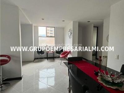 Casa de 3 alcobas en venta en Estadio, Medellín, 81 m² · foto 5 de 13