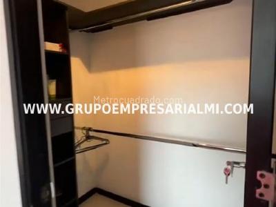 Casa de 3 alcobas en venta en Estadio, Medellín, 81 m² · foto 12 de 13