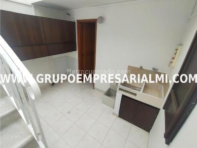 Casa de 4 alcobas en arriendo en El Poblado, Medellín, 320 m² · foto 18 de 20