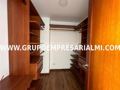Apartamento en arriendo en El Poblado, Medellín · foto 11 de 17