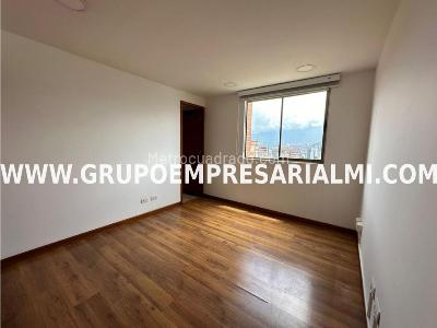 Apartamento en arriendo en El Poblado, Medellín · foto 12 de 17