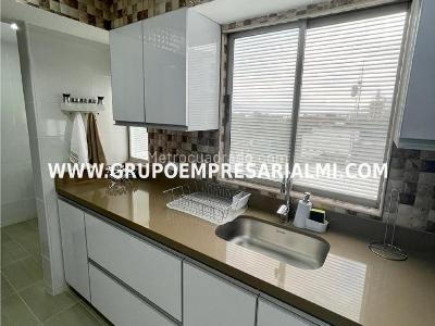 Apartamento de 3 alcobas en arriendo en El Poblado, Medellín, 84 m² · foto 6 de 20