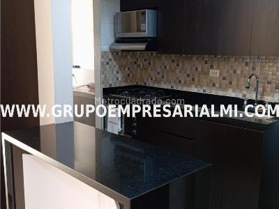 Apartamento de 3 alcobas en venta en El Carmelo Ll, Sabaneta, 100 m² · foto 4 de 20
