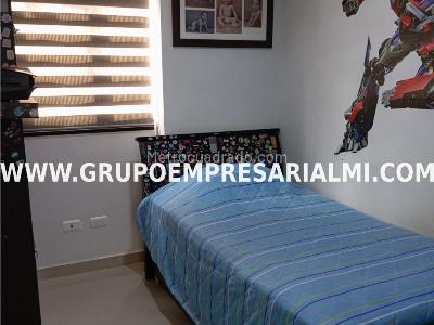 Apartamento de 3 alcobas en venta en El Carmelo Ll, Sabaneta, 100 m² · foto 7 de 20