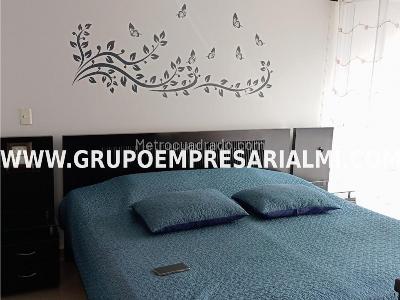 Apartamento de 3 alcobas en venta en El Carmelo Ll, Sabaneta, 100 m² · foto 8 de 20