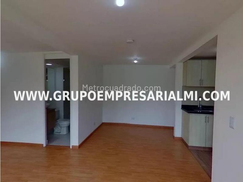 Apartamento en Arriendo, Rionegro Centro, Rionegro - 2