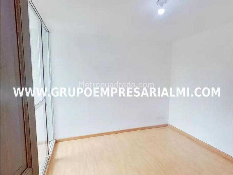 Apartamento en Arriendo, Rionegro Centro, Rionegro - 5