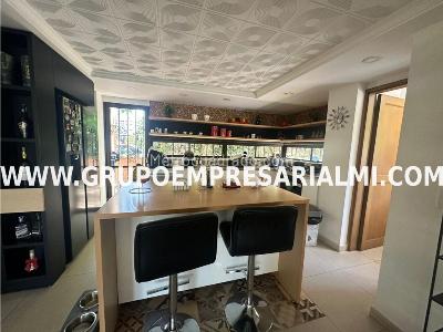 Apartamento de 4 alcobas en venta en El Poblado, Medellín, 440 m² · foto 4 de 20