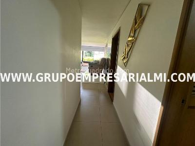 Apartamento de 4 alcobas en venta en El Poblado, Medellín, 440 m² · foto 11 de 20