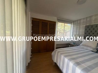 Apartamento de 4 alcobas en venta en El Poblado, Medellín, 440 m² · foto 15 de 20