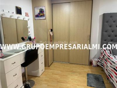 Apartamento de 4 alcobas en venta en El Poblado, Medellín, 440 m² · foto 20 de 20