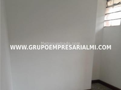 Apartamento de 4 alcobas en venta en Boston, Medellín, 93 m² · foto 5 de 18