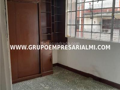 Apartamento de 4 alcobas en venta en Boston, Medellín, 93 m² · foto 7 de 18