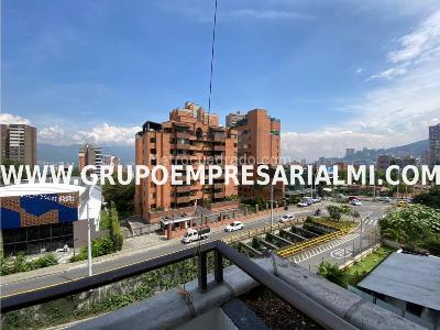 Apartamento de 3 alcobas en arriendo en Los Naranjos, Medellín, 145 m² · foto 16 de 17