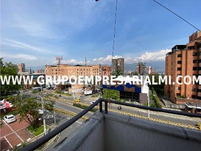 Apartamento de 3 alcobas en arriendo en Los Naranjos, Medellín, 145 m² · foto 17 de 17