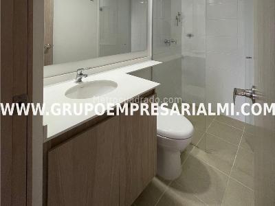 Apartamento de 3 alcobas en venta en El Salado, Envigado, 80 m² · foto 10 de 24
