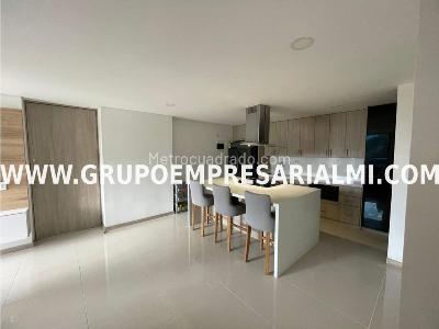 Apartamento de 3 alcobas en venta en El Salado, Envigado, 80 m² · foto 3 de 24