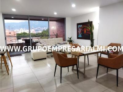 Apartamento en venta en Laureles, Medellín · foto 2 de 18