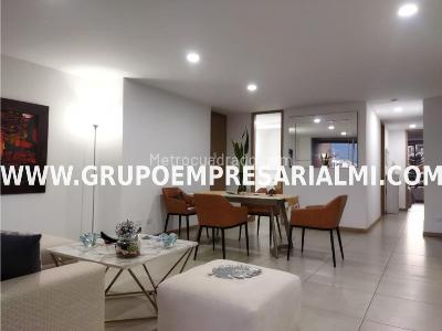 Apartamento en venta en Laureles, Medellín · foto 6 de 18