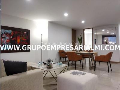 Apartamento en venta en Laureles, Medellín · foto 7 de 18