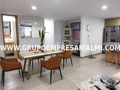 Apartamento en venta en Laureles, Medellín · foto 9 de 18