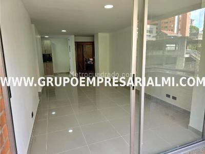 Apartamento de 3 alcobas en venta en El Poblado, Medellín, 92 m² · foto 2 de 20